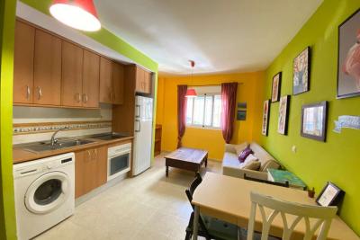 ACOGEDOR BAJO EN VENTA EN LAS LAGUNAS/MIJAS