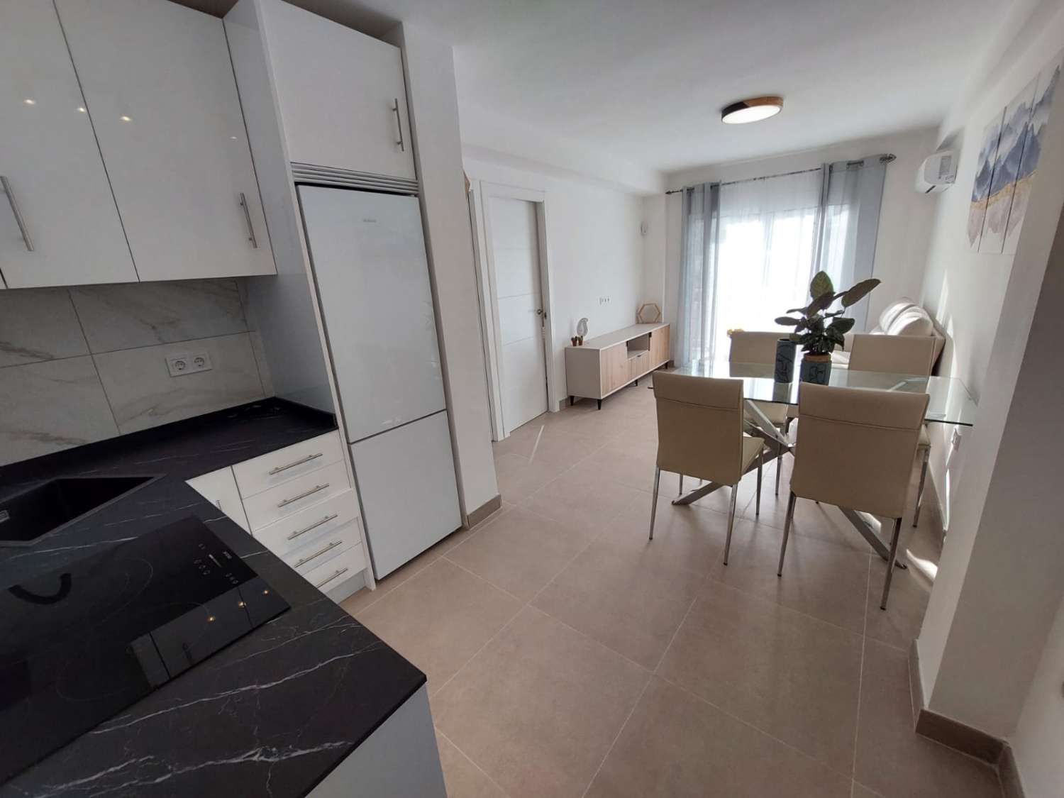 Precioso apartamento de 3 dormitorios a escasos metros de la playa