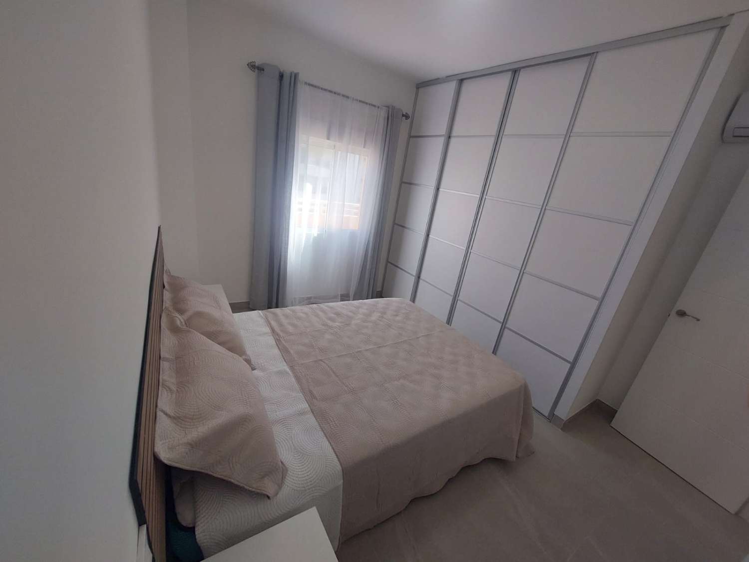 Espectacular apartamento de 3 dormitorios con vistas al mar
