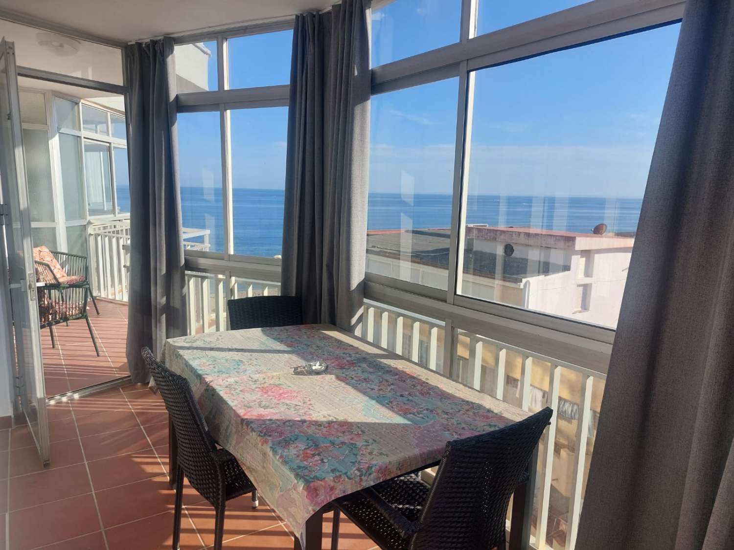 Precioso apartamento de 3 dormitorios en primer línea