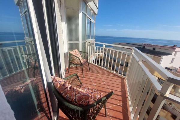 Precioso apartamento de 3 dormitorios en primer línea