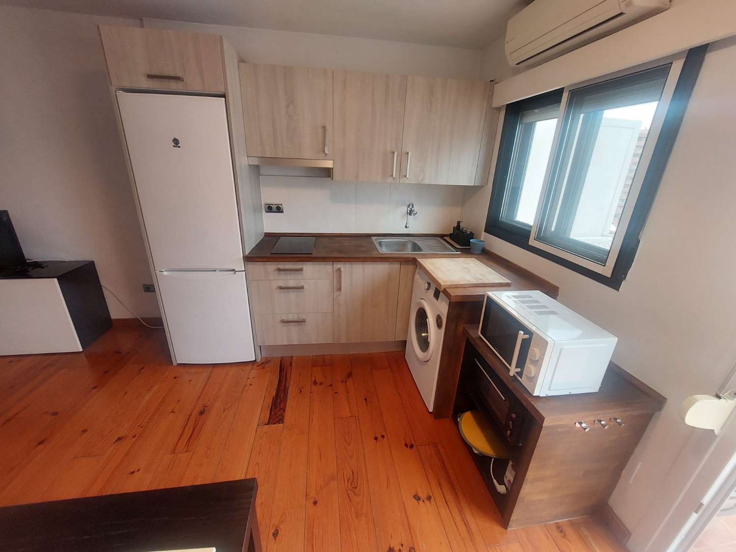 Luminoso apartamento de 1 dormitorios en primera línea en Los Bolcihes