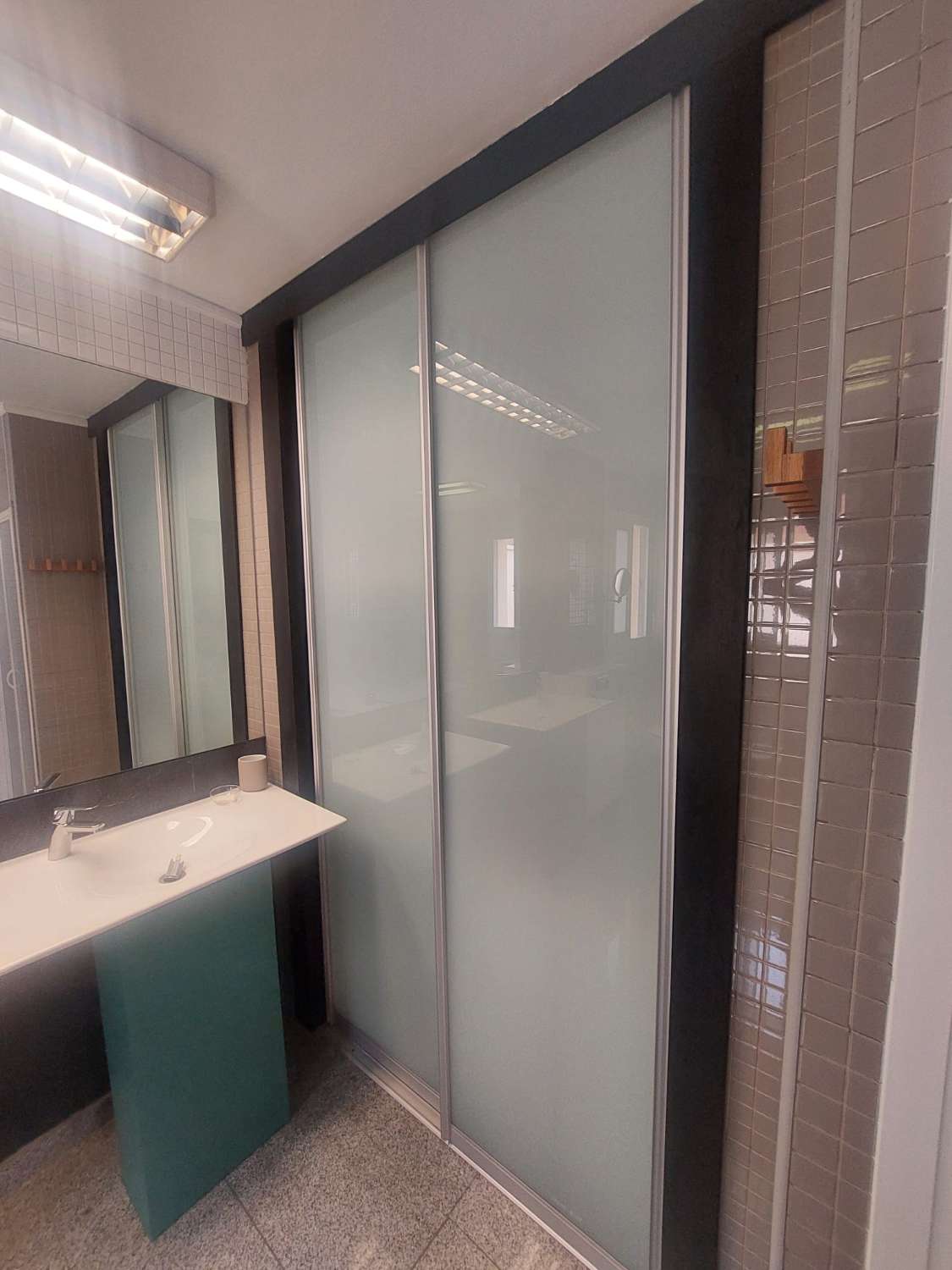 Luminoso apartamento de 1 dormitorios en primera línea en Los Bolcihes
