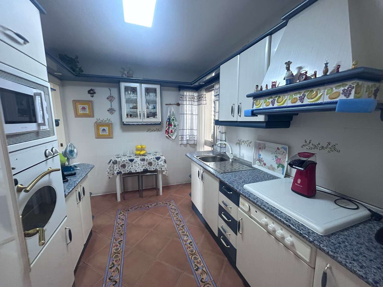 Precioso apartamento de 2 dormitorios en Fuengirola